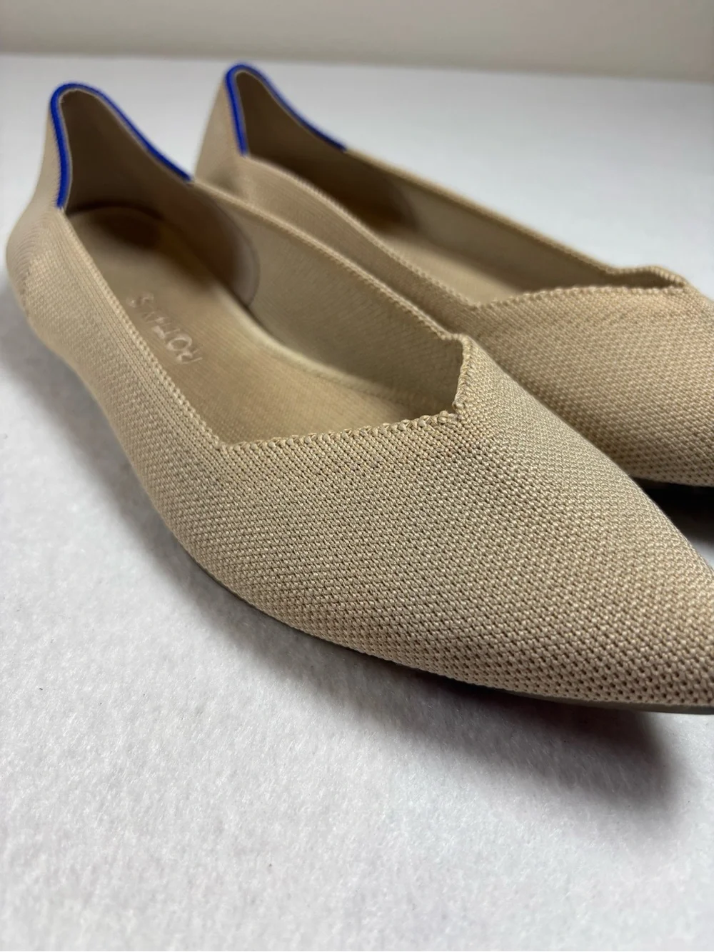 Rothy’s The Point Flats Women’s Size 9.5 Beige Knit Pointed Toe Washable